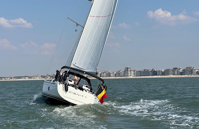 Hanse 458