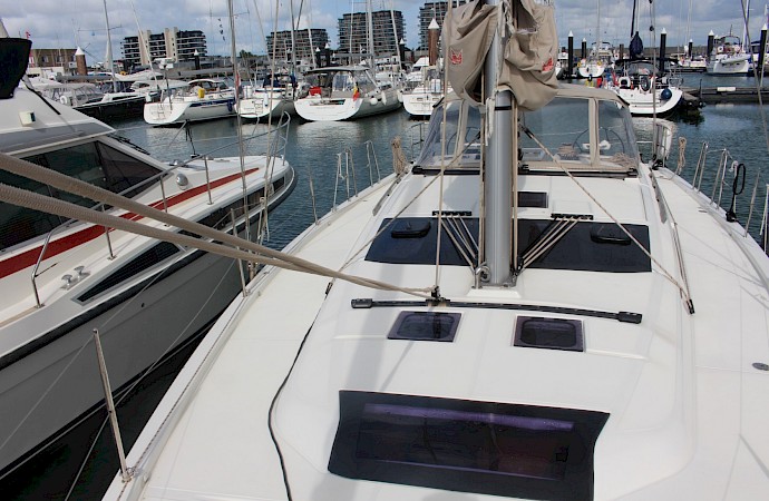 Dufour 430 Grand Large