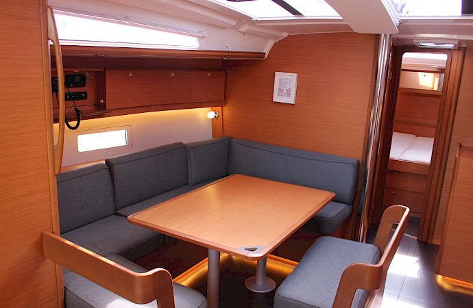 Dufour 430 Grand Large